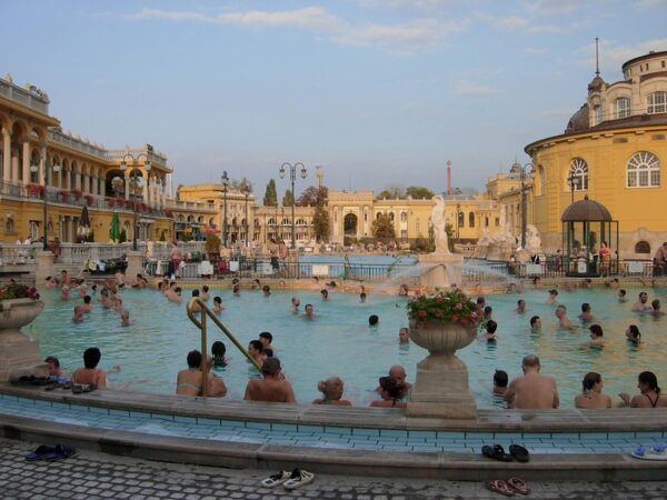 Budapest bucket list: Széchenyi Thermal Baths