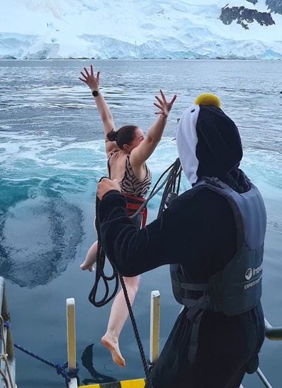 Polar Plunge in Antarctica: Jumping off the gangway